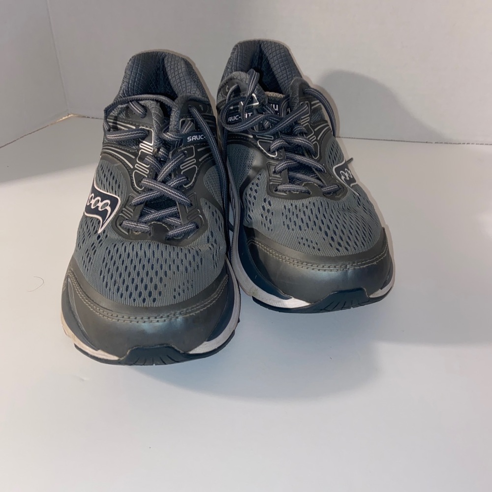 Saucony echelon 7 womens 9